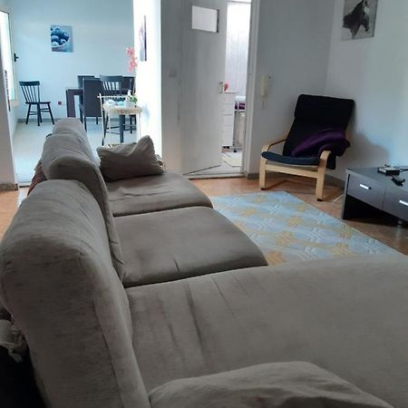 Impeccable 2-Bed House In Viana Do Castelo Villa Bagian luar foto